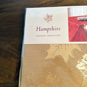 NWT 70” Round Gold Holiday Damask Tablecloth
